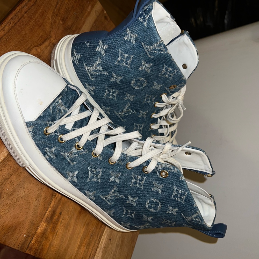 Denim Louis V sneakers - Picture 2 of 2